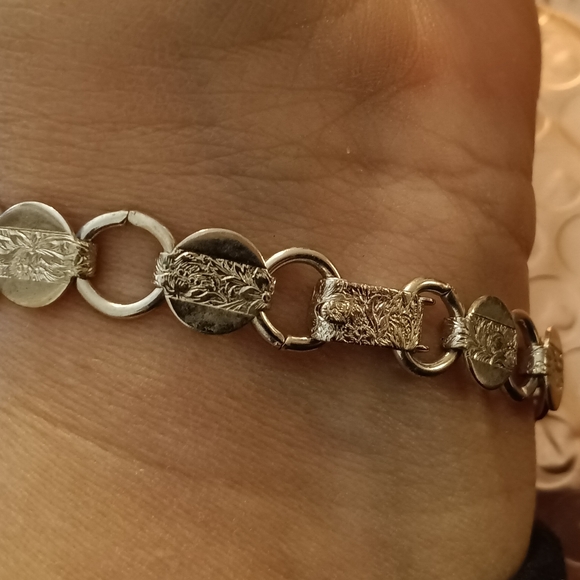 Vintage Sarah Cov Bracelet - Picture 2 of 4